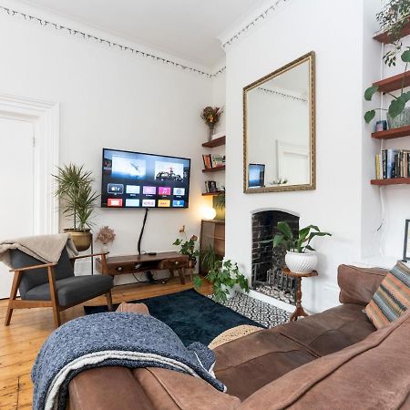 Pass The Keys Rustic And Quirky Flat In Charming Charlton Village London Exteriör bild