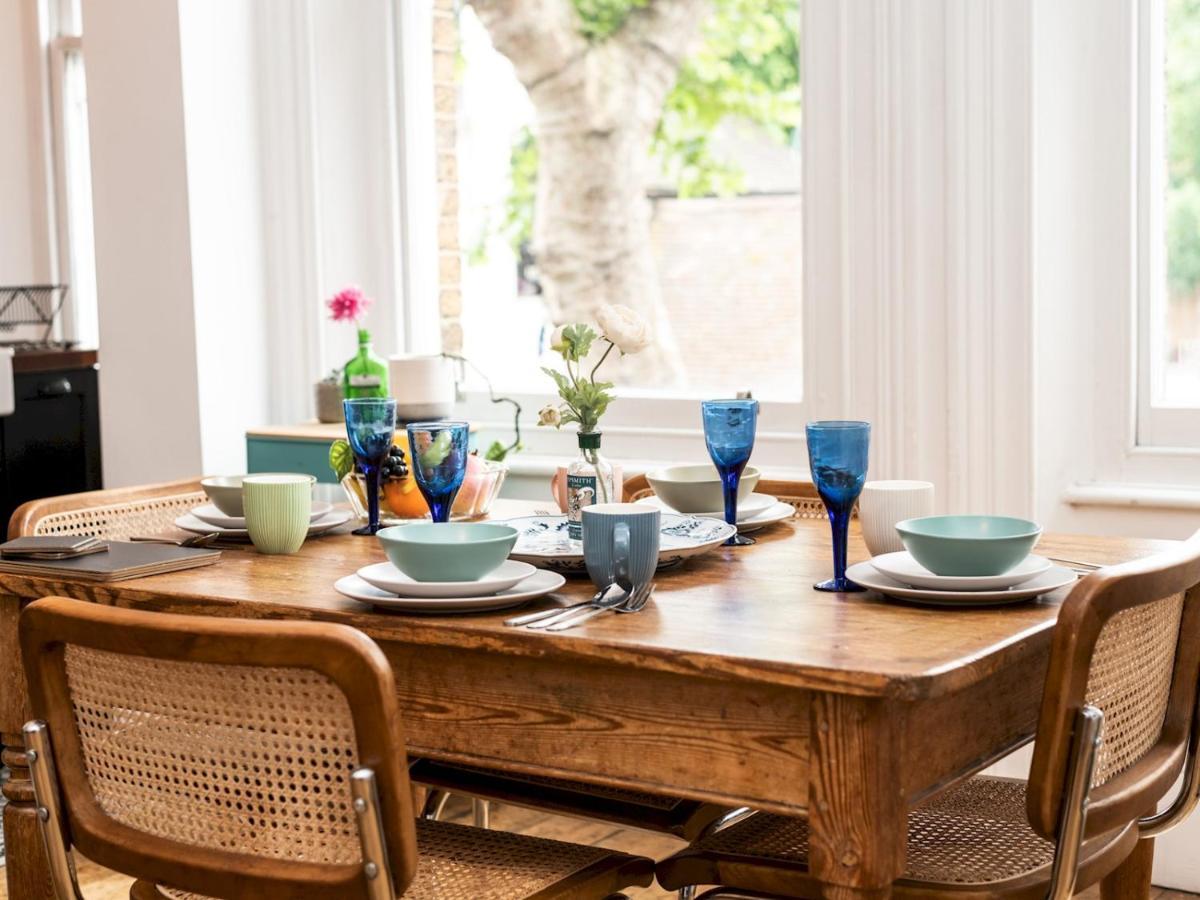 Pass The Keys Rustic And Quirky Flat In Charming Charlton Village London Exteriör bild