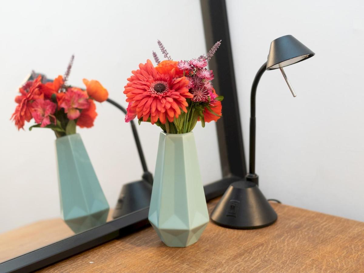 Pass The Keys Rustic And Quirky Flat In Charming Charlton Village London Exteriör bild