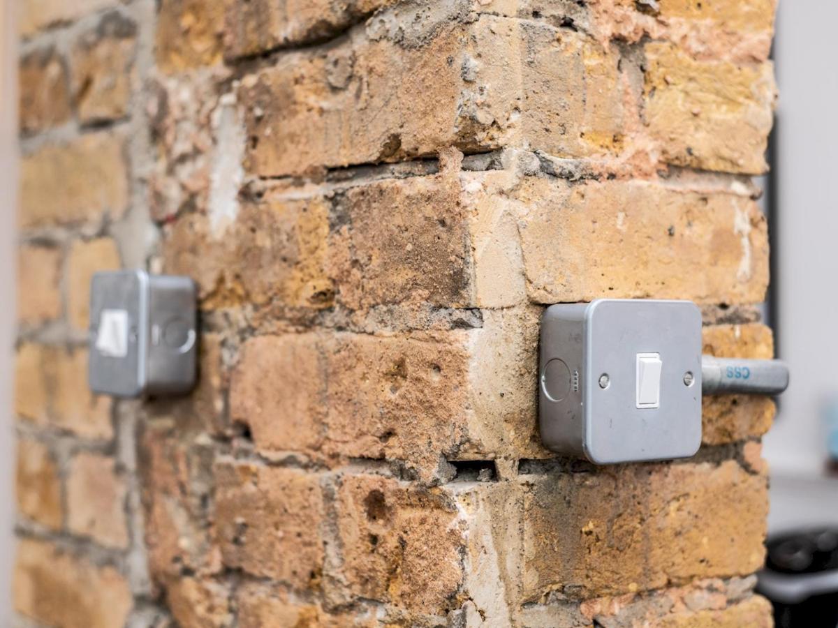 Pass The Keys Rustic And Quirky Flat In Charming Charlton Village London Exteriör bild