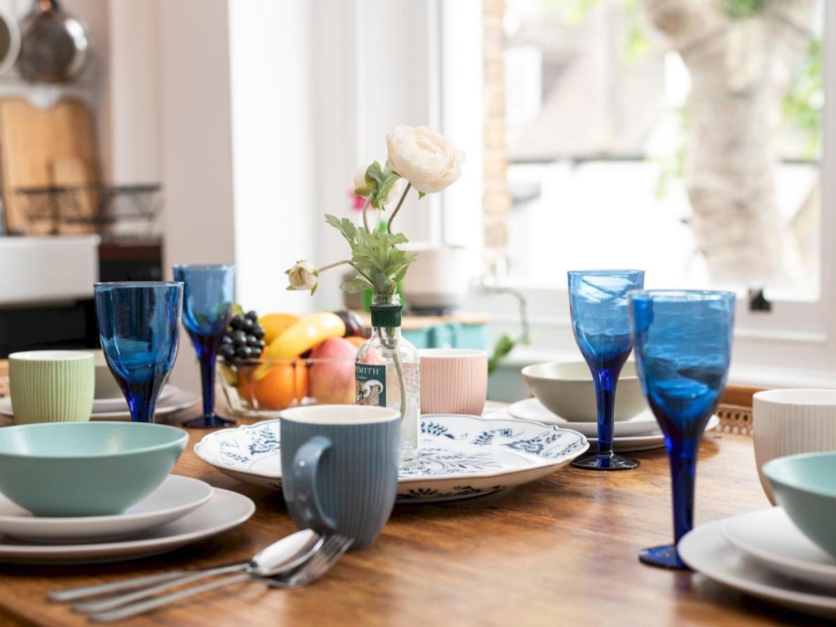 Pass The Keys Rustic And Quirky Flat In Charming Charlton Village London Exteriör bild