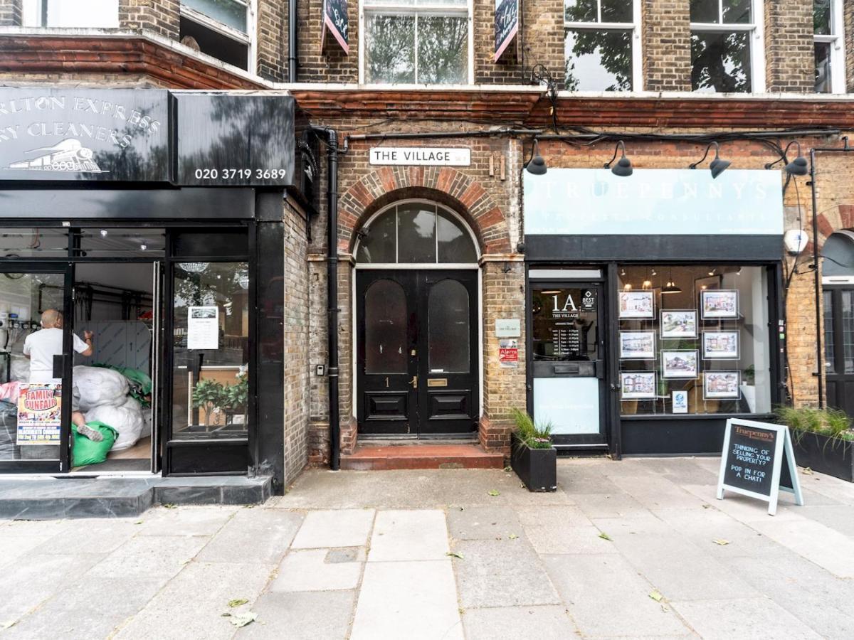 Pass The Keys Rustic And Quirky Flat In Charming Charlton Village London Exteriör bild