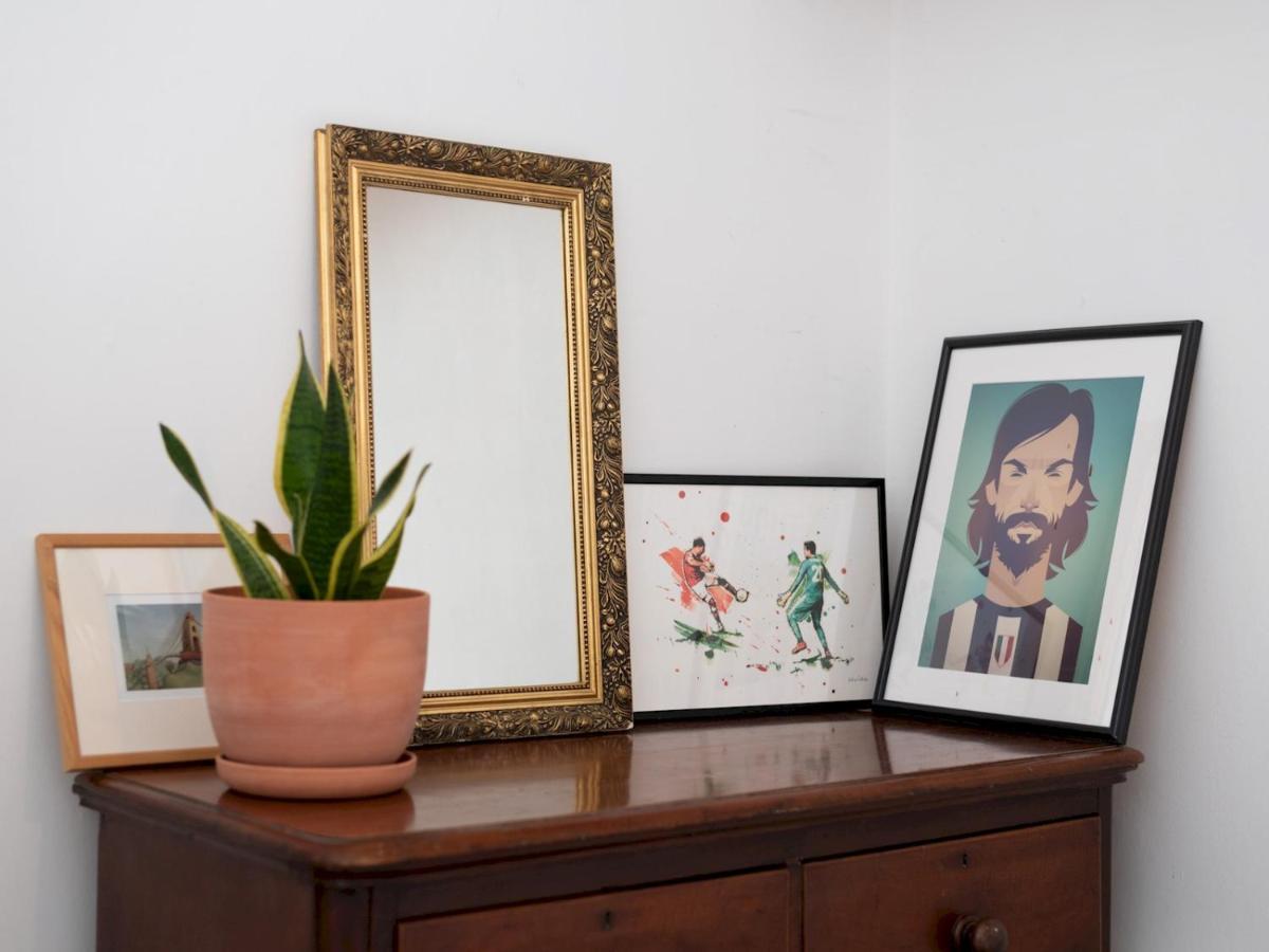 Pass The Keys Rustic And Quirky Flat In Charming Charlton Village London Exteriör bild