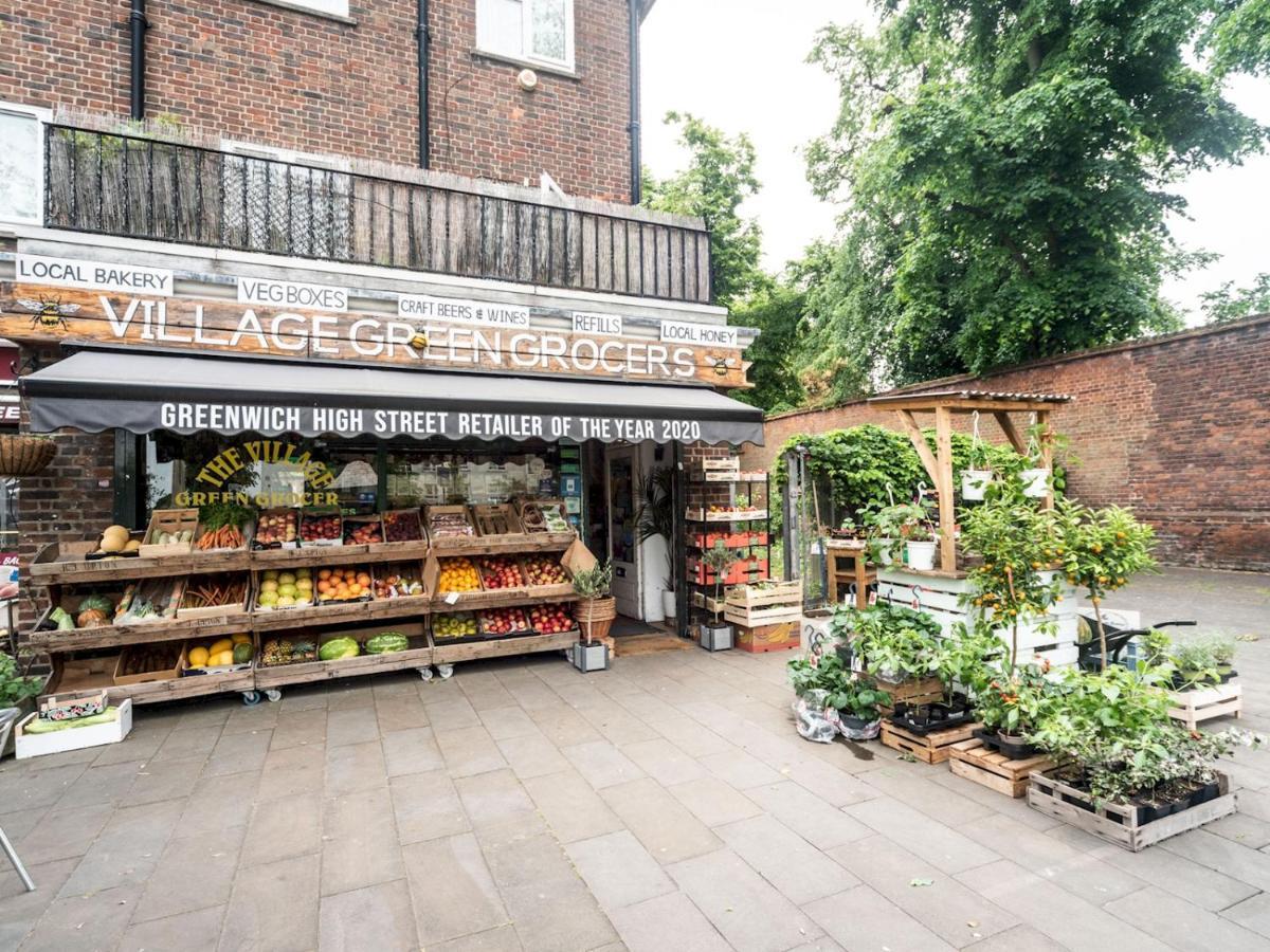 Pass The Keys Rustic And Quirky Flat In Charming Charlton Village London Exteriör bild